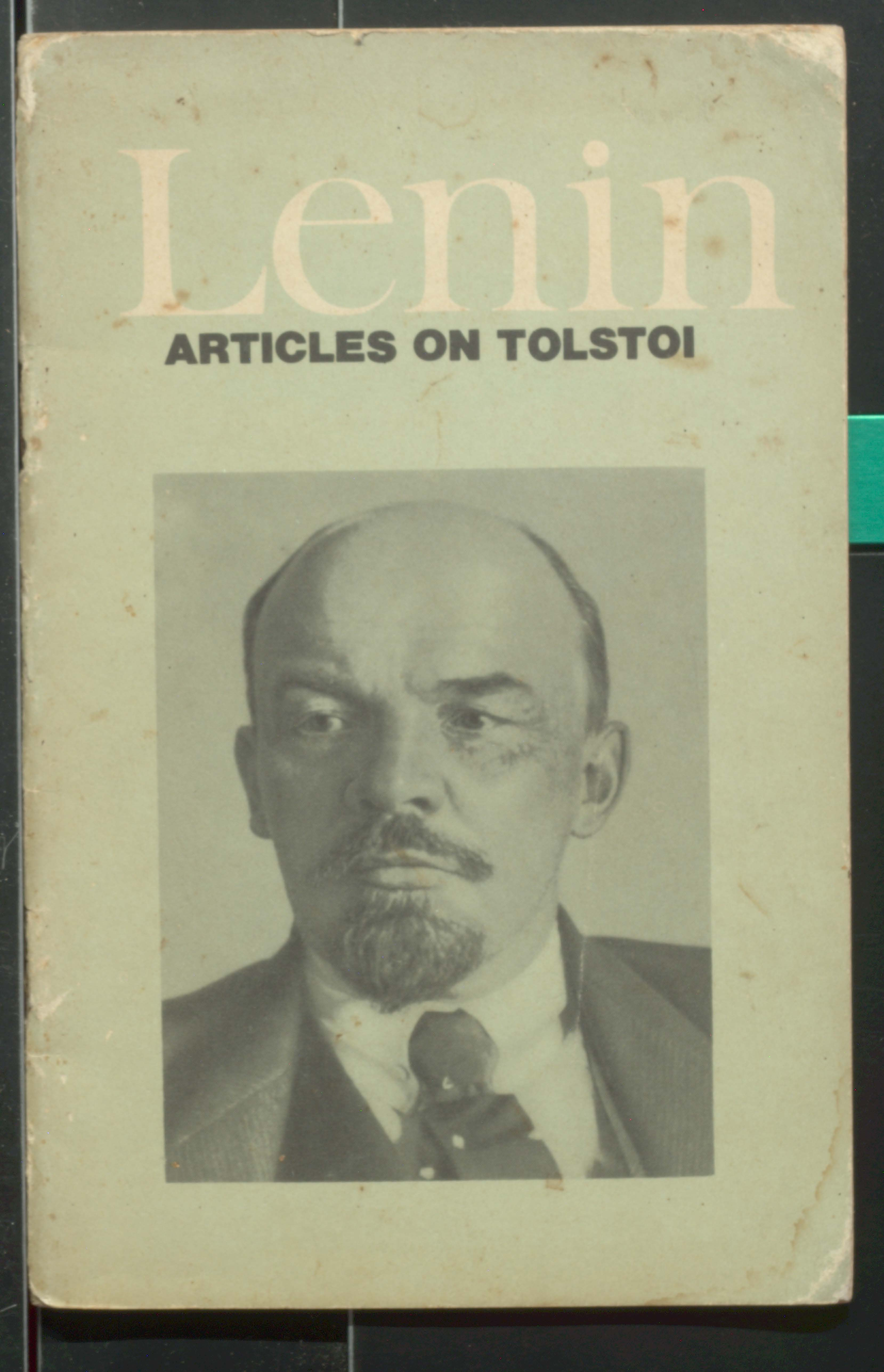 Articles on Tolstoi Lenin